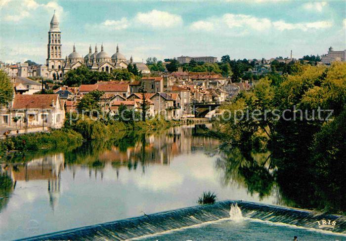 Perigueux Les bords de L_Isle la Cathedrale Saint