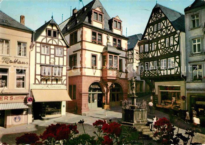 Bernkastel-Kues Rathaus Marktbrunnen
