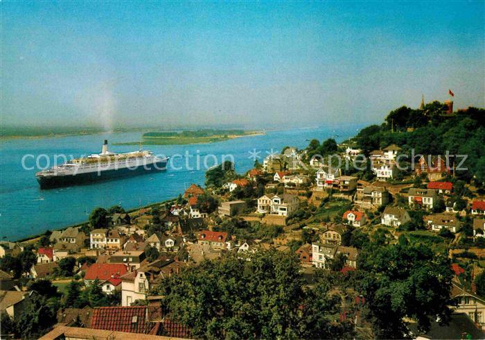 Blankenese Hamburg Queen Elizabeth 2 passiert den Suellberg