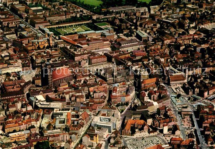 Muenchen Bayern City mit Rathaus Fliegeraufnahme