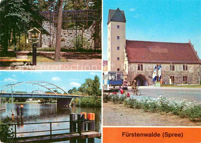 Fuerstenwalde Spree Heimattiergarten Bruecke der Thaelmann Pioniere Rathaus