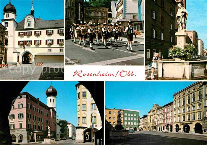 Rosenheim Bayern Platz Tor Denkmal Musikgruppe