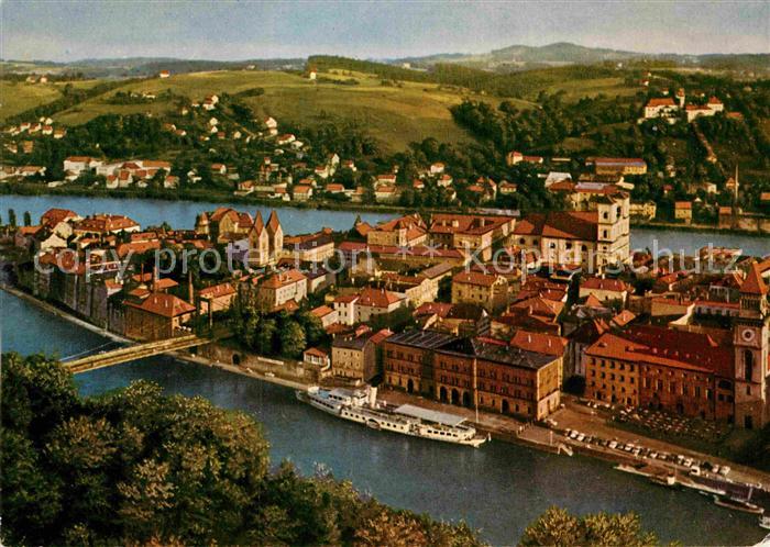 PAssAU Bayern Blick vom Oberhaus auf Altstadt Donau Inn und Maria Hilf