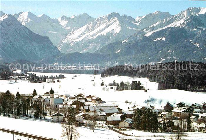 Schoellang mit Oberstdorf und Allgaeuer Hochgebirge