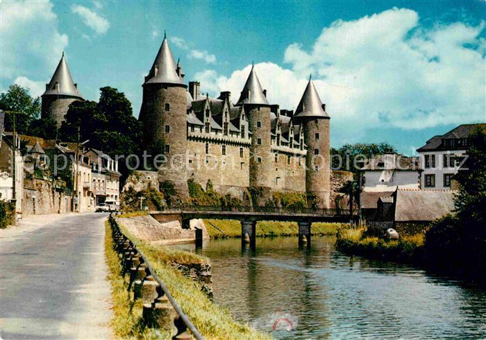 Josselin Chateau et le Pont Sainte Croix