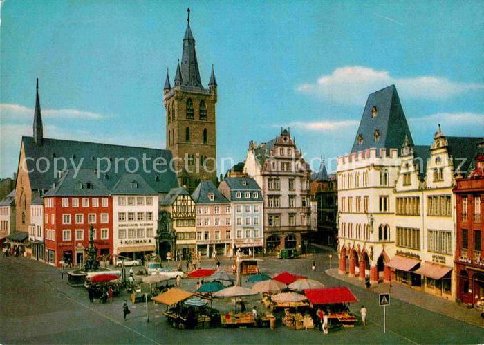 Trier Hauptmarkt mit Marktkirche St Gangolf und Steipe
