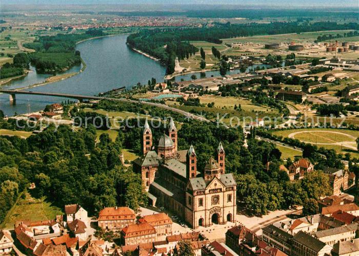 Speyer Rhein Fliegeraufnahme mit Dom und Rhein