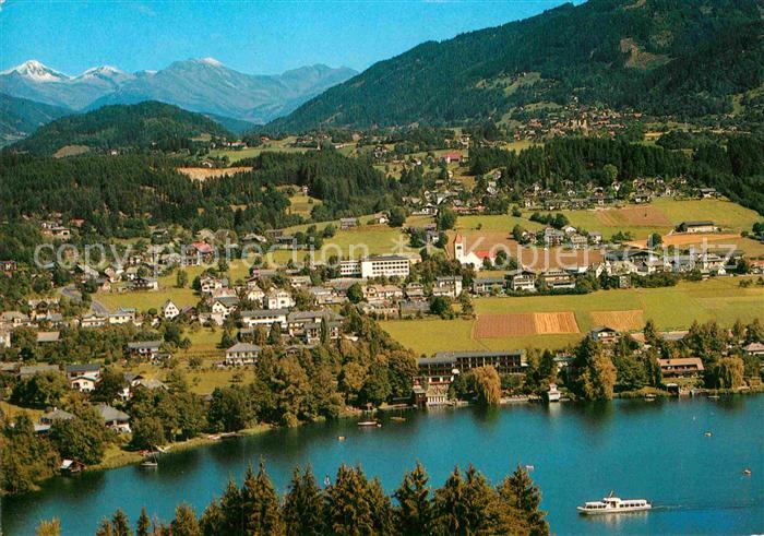 Seeboden Millstaettersee Fliegeraufnahme Partie am See