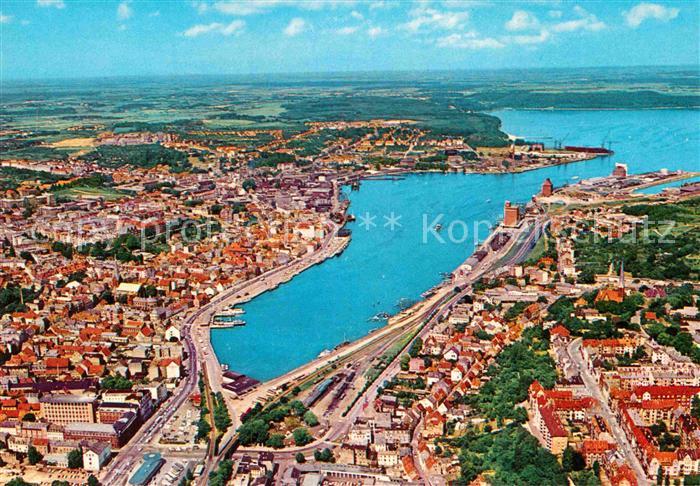 Flensburg Fliegeraufnahme Stadt und Foerde