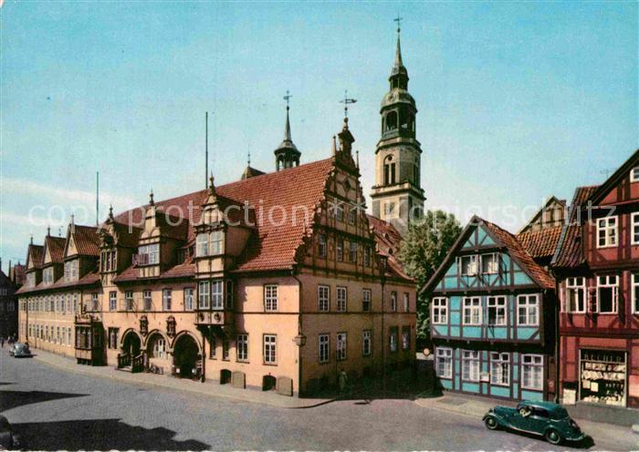 Celle Niedersachsen Rathaus und Stadtkirche