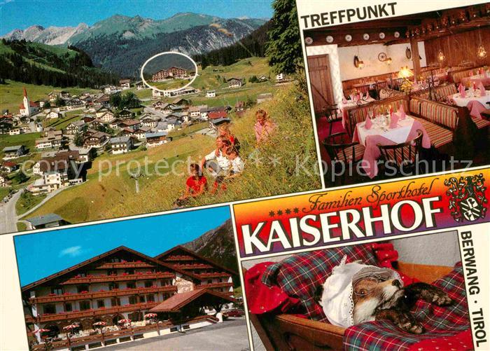 Berwang Tirol Sporthotel Kaiserhof Restaurant Hund Gesamtansicht mit Alpenpanora