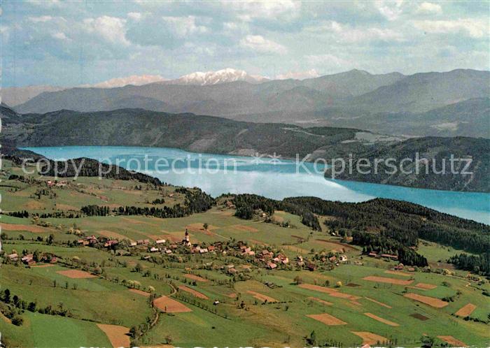 Obermillstatt Kaernten Millstaettersee Alpen Fliegeraufnahme