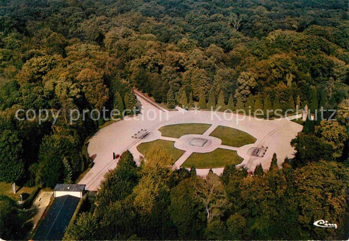 Foret de Compiegne Vue aerienne de la Clairiere de l'Armistice