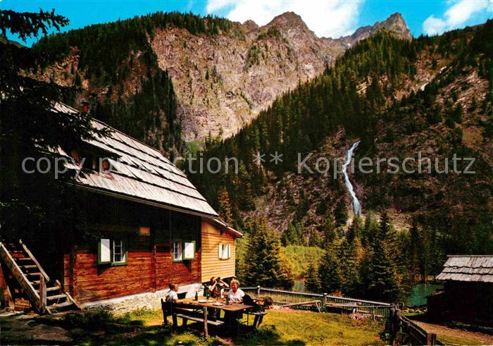 Mallnitz Kaernten Konradhuette im Doesental mit Maresenspitze