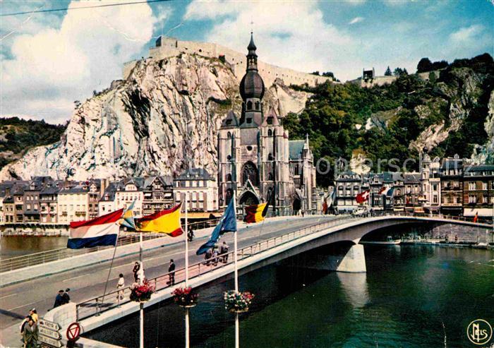 Dinant Wallonie Pont sur la Meuse Citadelle et Collegiale