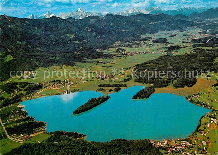 Faakersee mit Karnischen Alpen Badeorte Egg Faak Sandbank Fliegeraufnahme