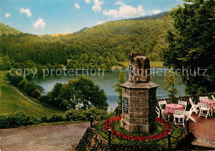 Daun Eifel Blick vom Waldcafe auf Helmuth von Moltke Denkmal Gemuendener Maar