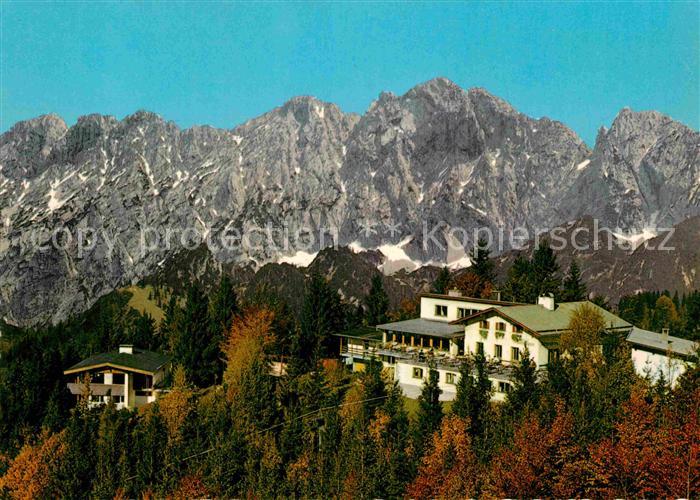 Kufstein Tirol Berghaus Aschenbrenner Kaiserlift gegen Wilden Kaiser Kaisergebir