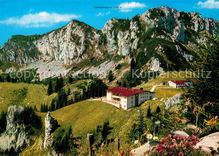 Kampenwand Chiemgau Berggasthof mit Scheibenwand Bergstation Chiemgauer Alpen