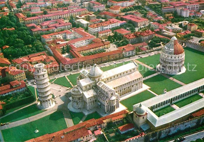 Pisa Piazza dei Miracoli veduta aerea