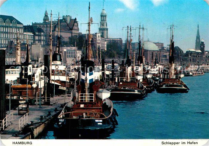 HAMBURG  CITY Schlepper im Hafen