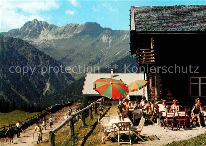 Lanersbach Hoellensteinhuette mit Kalkwandspitze
