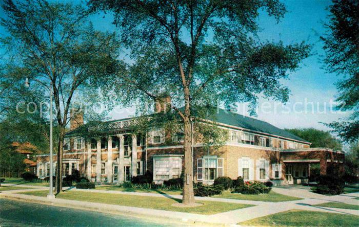 Grosse Pointe Breath Spring Scene