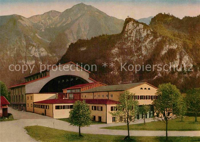 Oberammergau Passionstheater mit Kofel und Noth