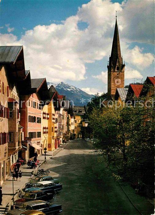 Kitzbuehel Tirol Stadtplatz mit Kirche