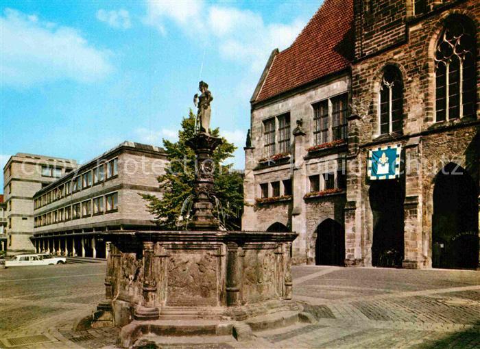 HILDESHEIM  CITY Rolandbrunnen und Marktplatz