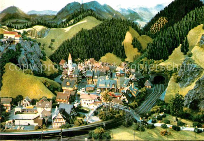 Modellbau-Eisenbahn Miniland Mammut-Anlage Wengen Allgaeu Fachwerkdorf Mittelgeb