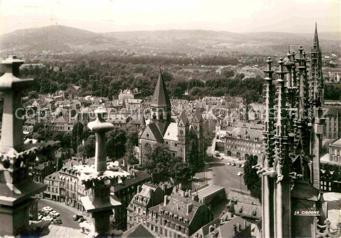 Metz  57 Moselle La Ville vue de la Cathedrale