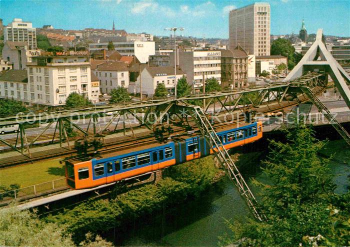 WUPPERTAL NRW Stadtmitte Schwebebahn