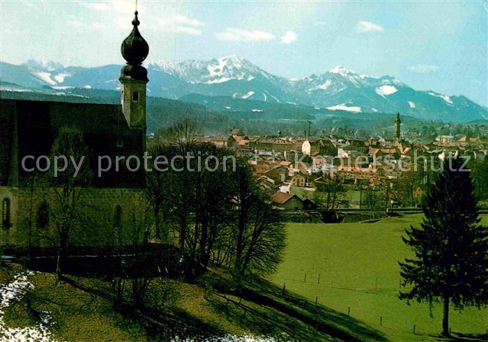 Traunstein Oberbayern Blick von Ettendorf Kirche Alpenpanorama