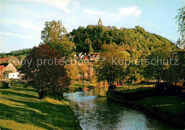 Niedermarsberg Partie am Fluss Blick auf Obermarsberg
