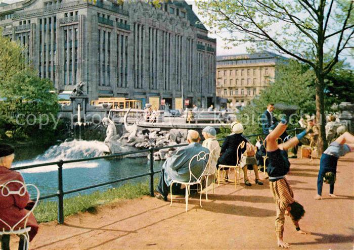 DuessELDORF  CITY Radschlaeger auf der Koenigsallee