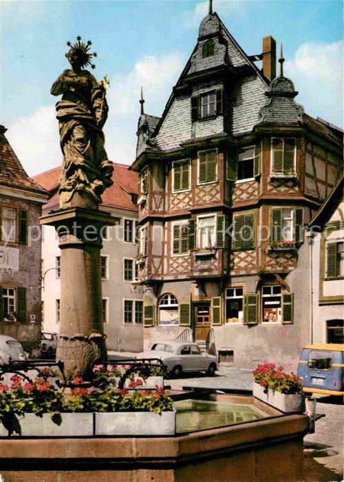 Heppenheim Bergstrasse Marktbrunnen und Liebig Apotheke