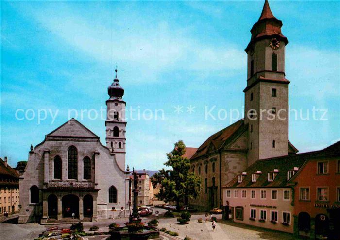Lindau Bodensee Marktplatz mit Ev Stadtkirche St Stepan und Kath Marienkirche