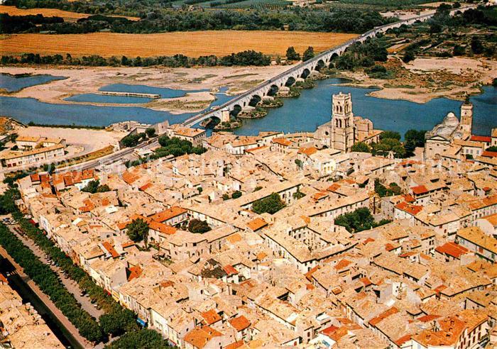 Pont-Saint-Esprit Vue aerienne sur la ville