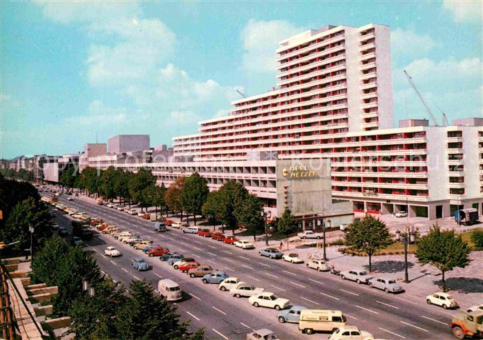 BERLIN  CITY Opernviertel an der Bismarckstrasse