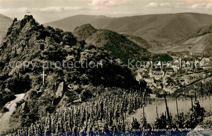 Altenahr Panorama mit Weissem Kreuz