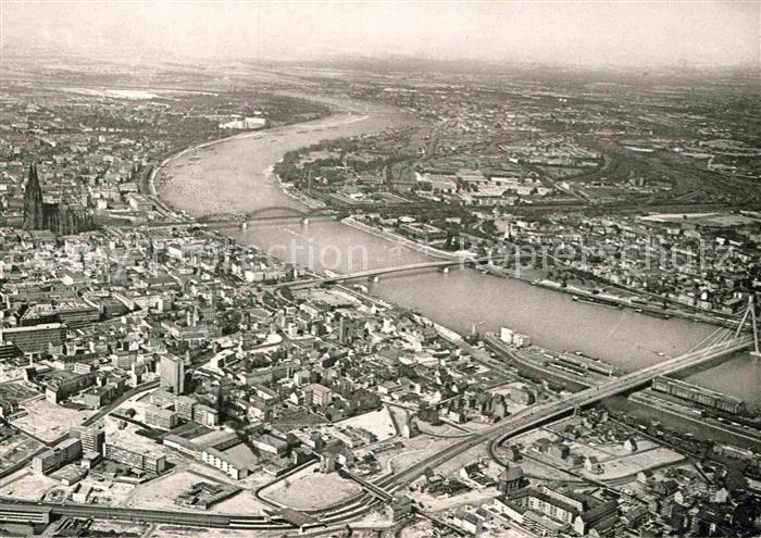 Koeln Rhein Fliegeraufnahme mit Rheinlauf und Dom