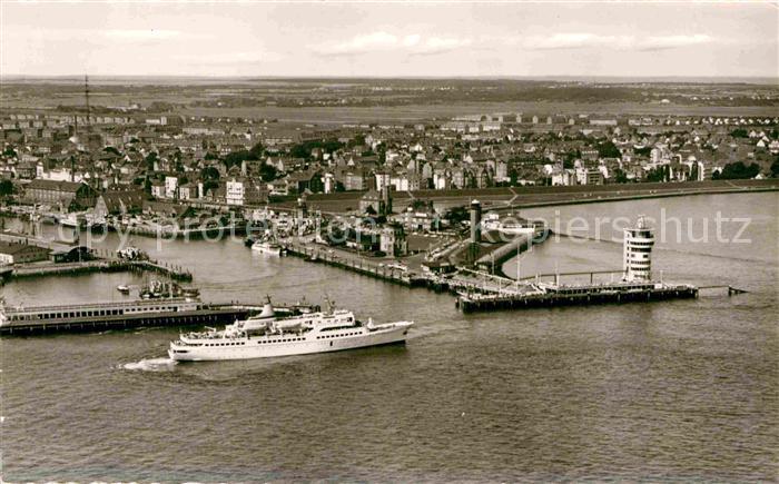 Cuxhaven Nordseebad Fliegeraufnahme Schiff