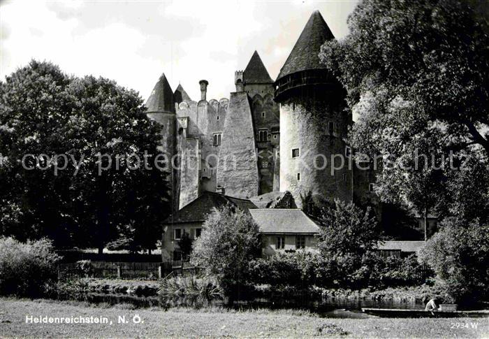Heidenreichstein Burg