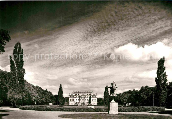 DRESDEN Elbe Grosser Garten Palaisteich Palais