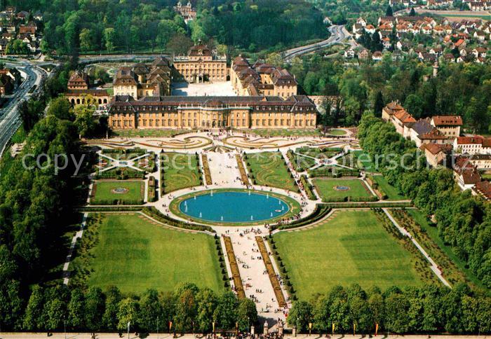 Ludwigsburg Wuerttemberg Residenz Bluehendes Barock Flugaufnahme