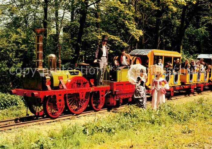 Goerlitz Sachsen Goerlitzer Oldtimer Pioniereisenbahn Personen historische Kostu
