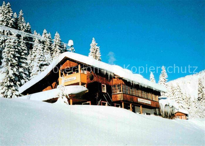 Oberstdorf Berggasthof Sesselalpe Winterpanorama Alpen