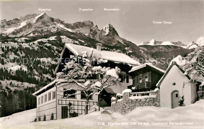 GARMISCH-PARTENKIRCHEN Bayern Pfeiffer Alm mit Zugspitze