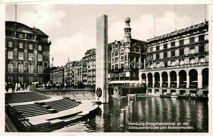 HAMBURG  CITY Kriegerehrenmal Schleusenbruecke und Alsterarkaden